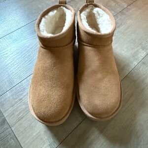 Tan Suede Ankle Boots with Plush Lining